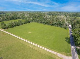 33 Barbertown Point, Frenchtown, NJ 08825