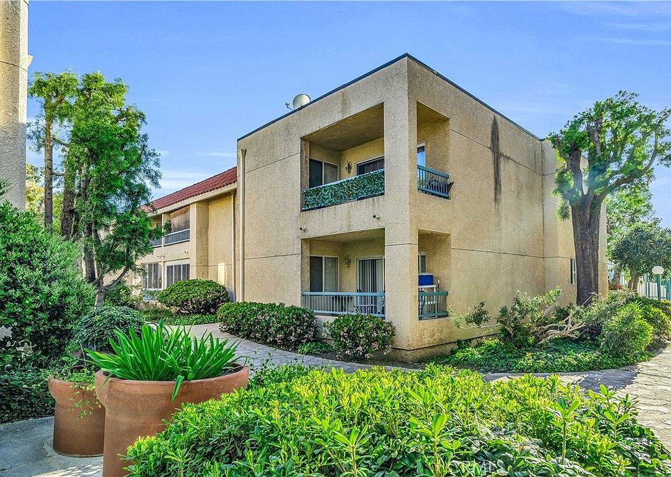 1st image of 18307 Burbank Blvd Unit 48