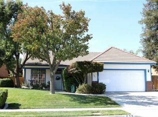 525 S Latimer St, Tulare, CA 93274