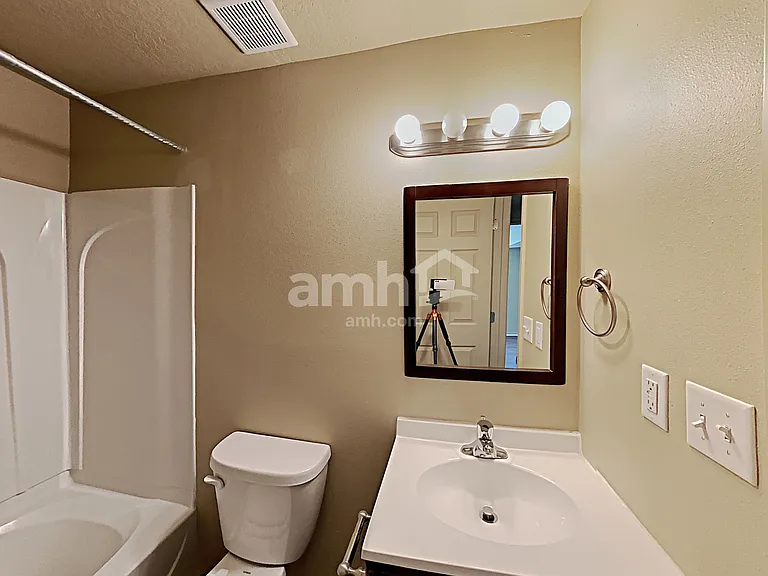 1805 E American Way #1 — Photo 19
