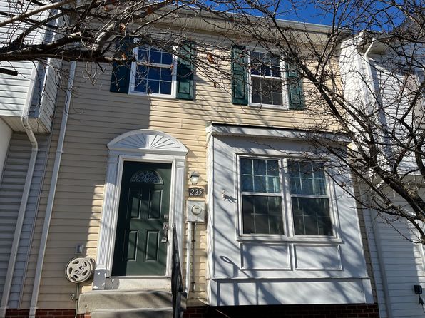 225 Sherando Cir