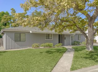 937 Amberwood Rd, Sacramento, CA 95864