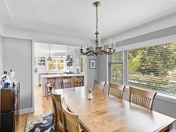 5th image of 1461 Derby Rd