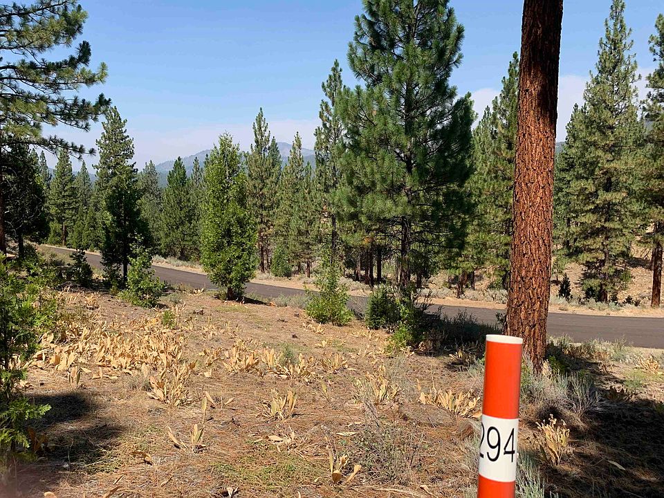 1st image of 77 Starflower Dr