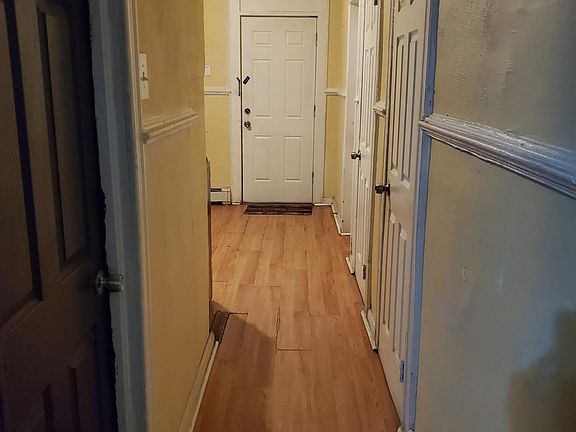4th image of 69 S 7th St Floor 2