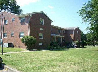 5600 Raylaine Dr APT B, Portsmouth, VA 23703