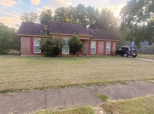 5808 Acacia Ct, Montgomery, AL 36117