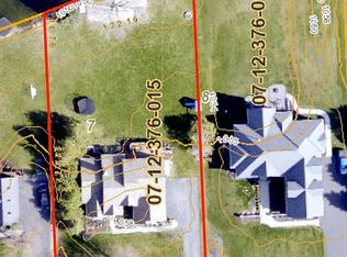 8722 S Shore Dr, Clarkston, MI 48348