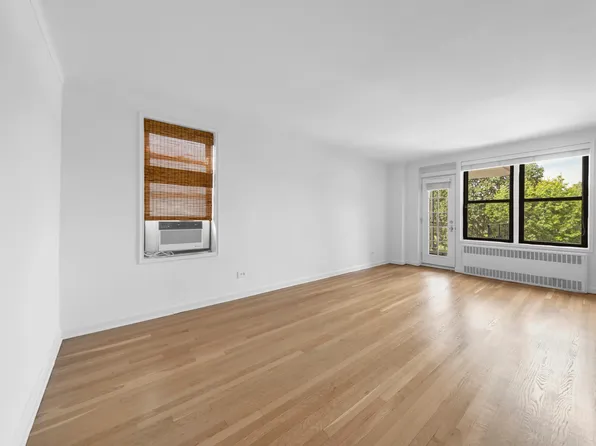 7401 Shore Road image 2 of 22