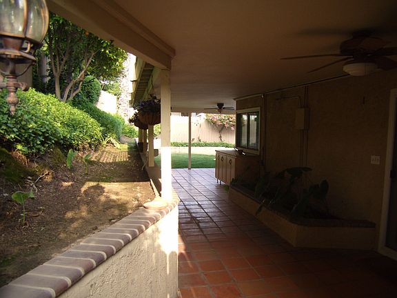 2nd image of 2705 Seine Ave