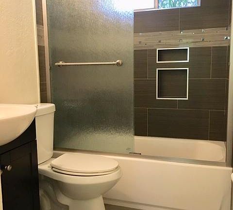 5th image of 395 S Buena Vista Ave APT 1