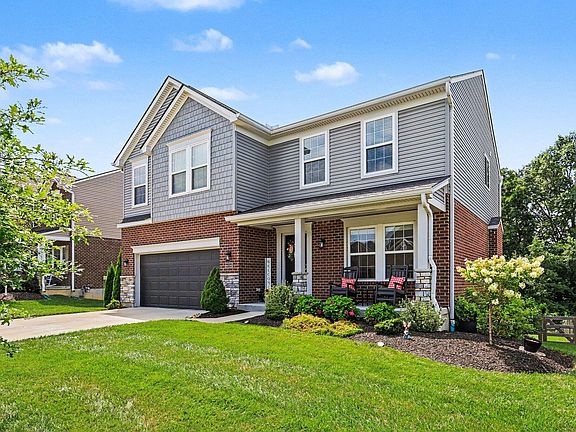 3rd image of 4056 Denny Ln