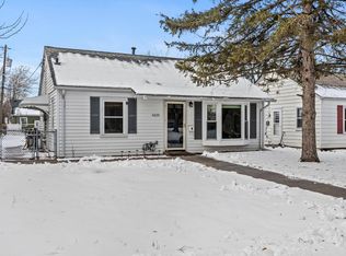 5029 Dupont Ave N, Minneapolis, MN 55430