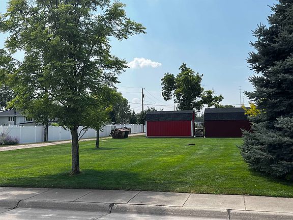 2nd image of 1719 Meridian Ave