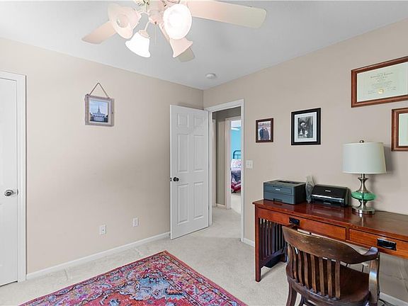3rd image of 1110 Sarah Ln
