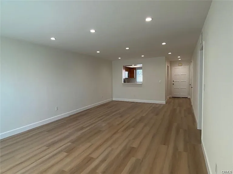 124 S Belmont St #7 — Photo 10
