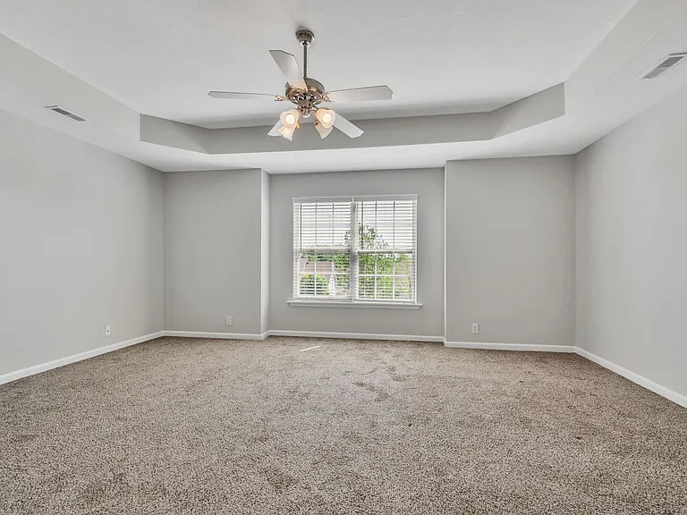 1036 Cheryl Ln — Photo 16