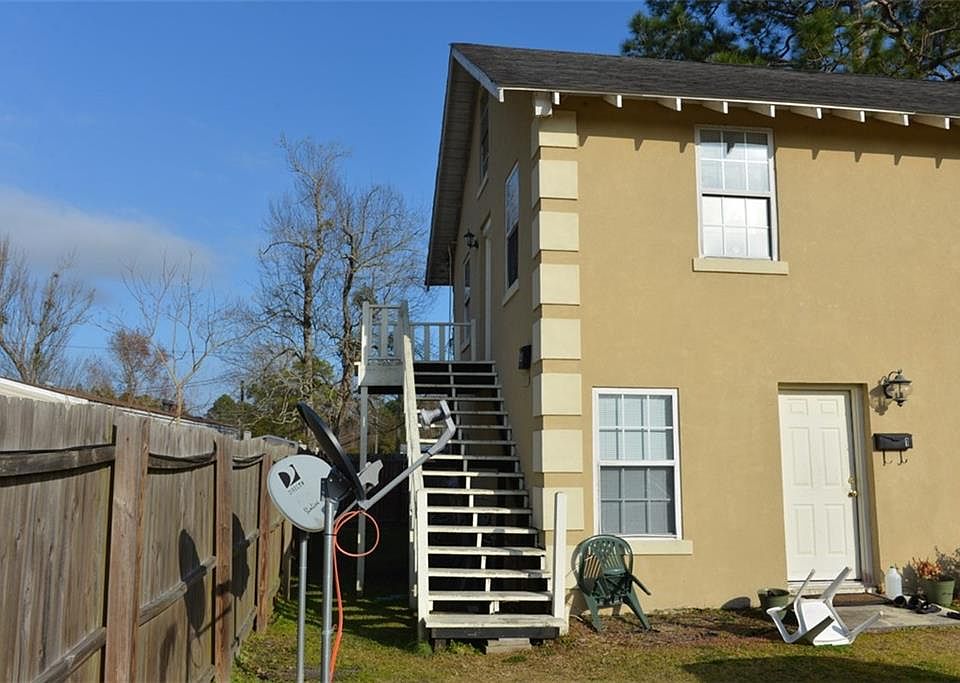 2nd image of 1601 Bedell Ave