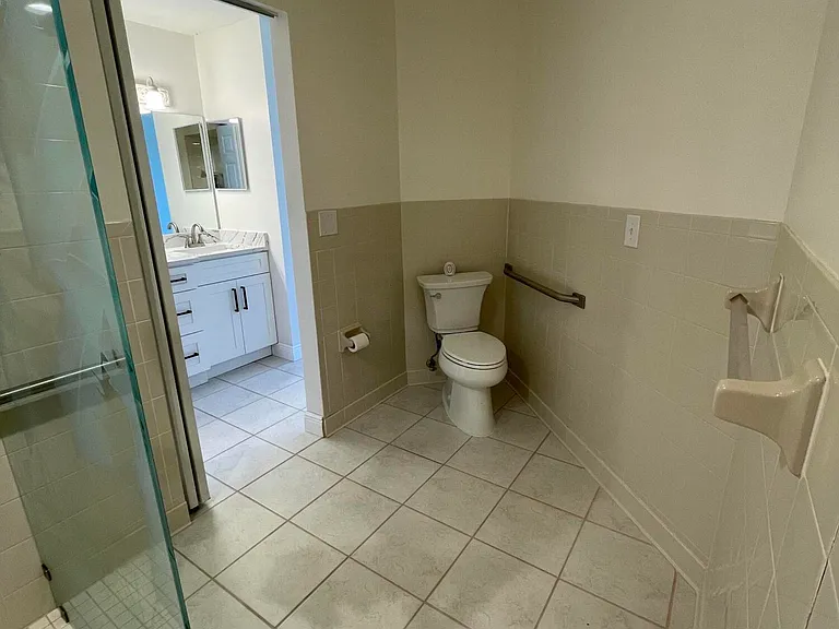 613 Manatee Dr — Photo 21
