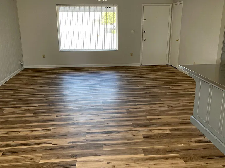 3443 E Poinsettia Dr — Photo 7