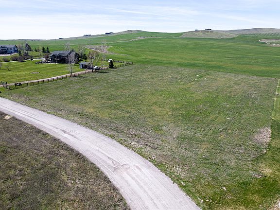 3rd image of 34977 Kylie Dr