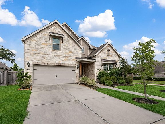 3rd image of 3235 Bellwick Chase Ln