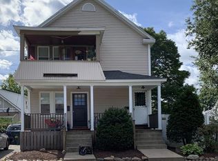 16-18 Rosemont St, Springfield, MA 01108