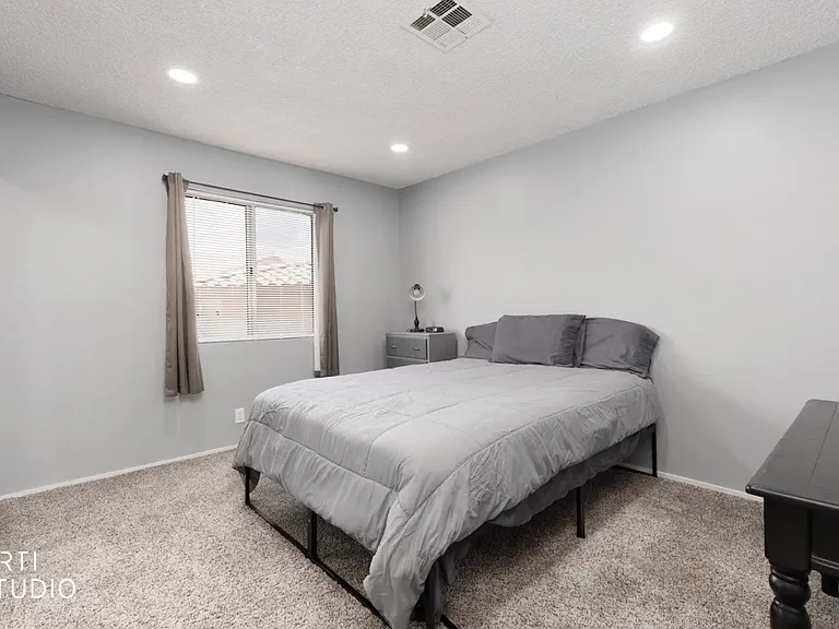 453 Mesa Blvd #201 — Photo 15