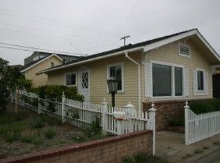 707 Ocean View Blvd, Pacific Grove, CA 93950