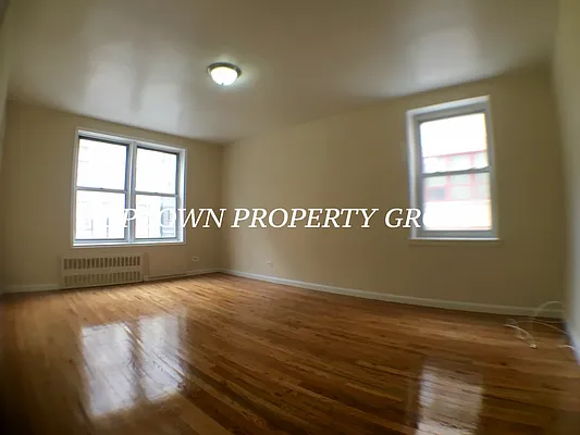 Rented by Uptown Property Group | media 6