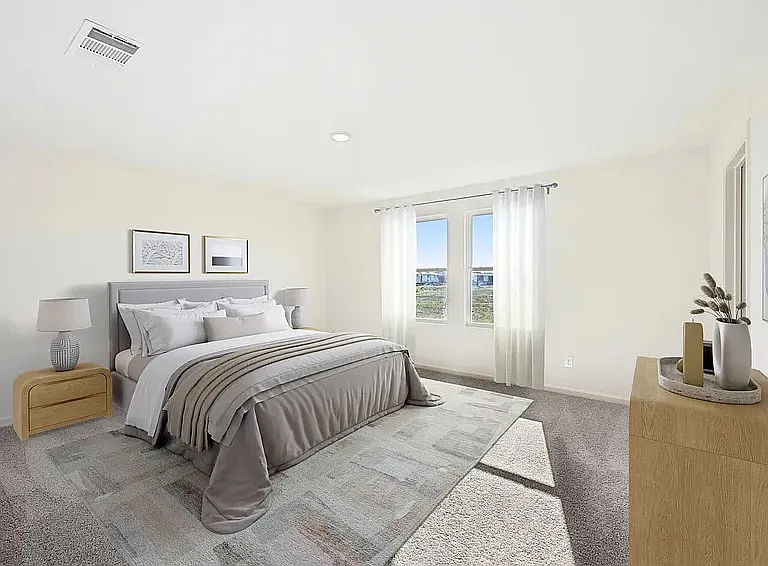 2204 Burnwood St — Photo 14