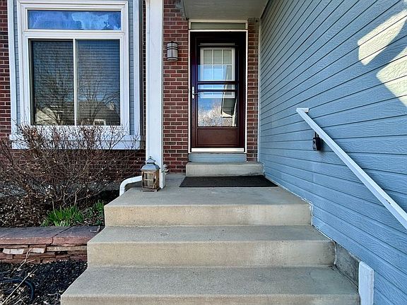 2nd image of 2247 Cliffrose Ln