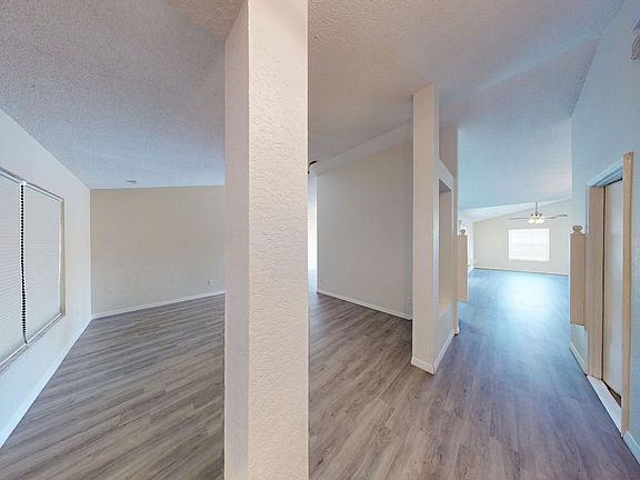 3rd image of 2696 Sweet Springs St