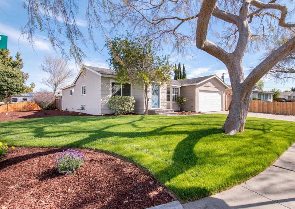 1st image of 2043 Cabrillo Ct