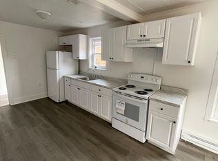 320 Strode Ave APT 2, Coatesville, PA 19320