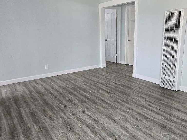 3815 W 117th St — Photo 10