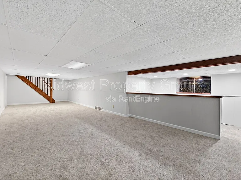 2765 Chelsea Dr — Photo 24