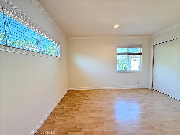 1036 S Hidalgo Ave — Photo 33