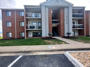 1034 Blue Ridge Dr APT 11, Harrisonburg, VA 22802