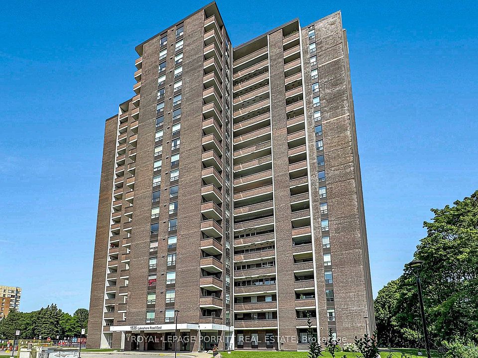 1st image of 1535 Lakeshore Rd E #Penthouse 01