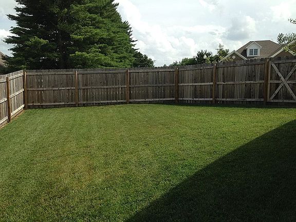2nd image of 4339 Plantation Point