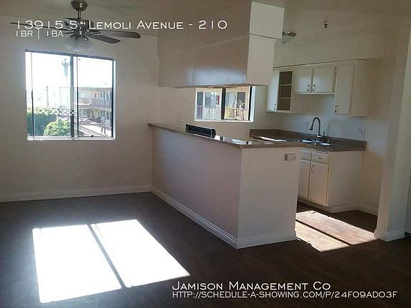 5th image of 13915 Lemoli Ave APT 210