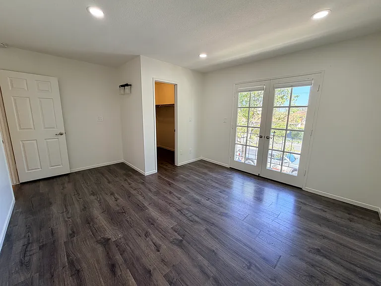 3342 Bradbury Rd #9 — Photo 7