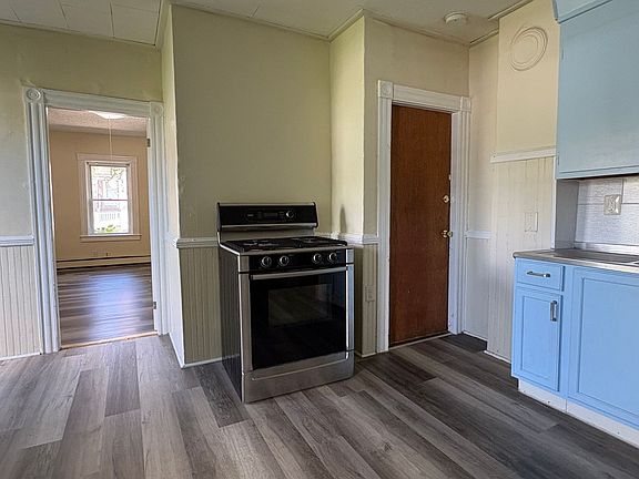 2nd image of 240-242 Washington St #1N