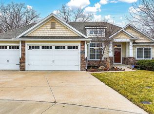 5008 Brookthorn Ct, Columbia, MO 65203