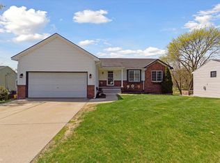 2165 Walnut Rd, Auburn Hills, MI 48326