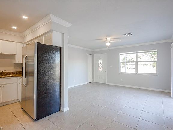 5th image of 112 Lincoln Ave