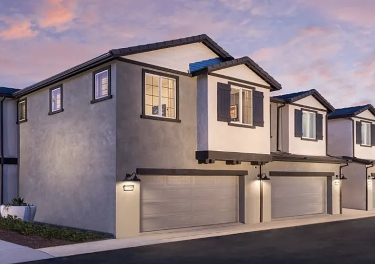 32670 Ventura Ln — Photo 1