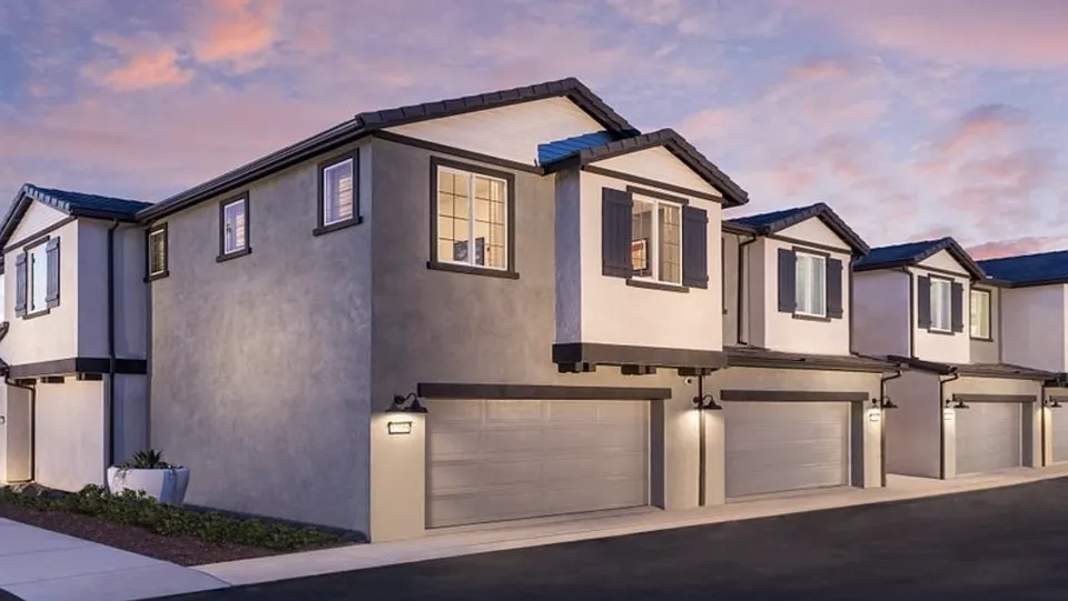 32670 Ventura Ln