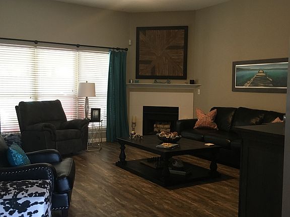 4th image of 1617 Myrtlewood Ln